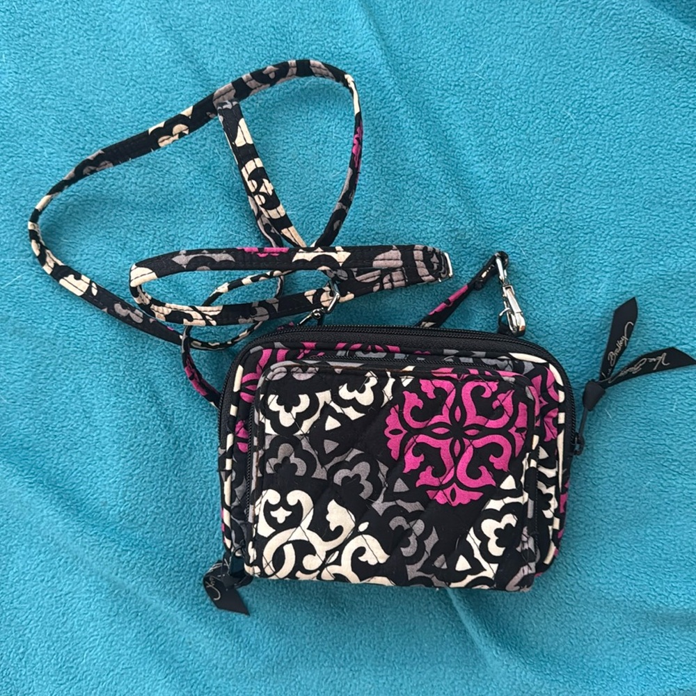 Vera Bradley crossbody wallet